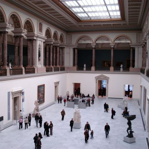 Interieur van de Koninklijke Musea voor Schone Kunsten