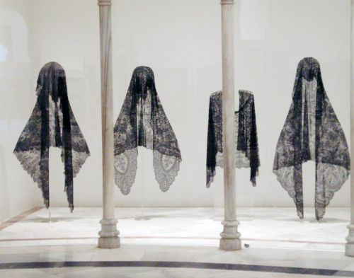 Hoofddoeken in het Museo de Artes y Costumbres Populare