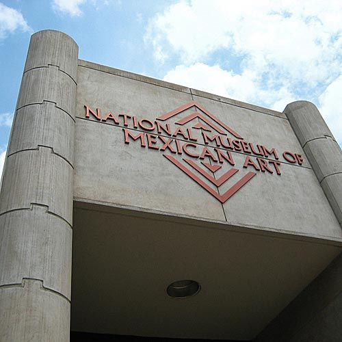 Naambord van het National Museum of Mexican Art