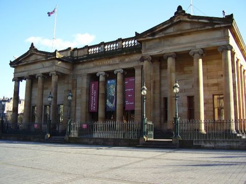 Voorgevel van de National Gallery of Scotland