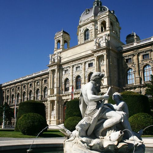 Fontein voor het Natuurhistorisches Museum