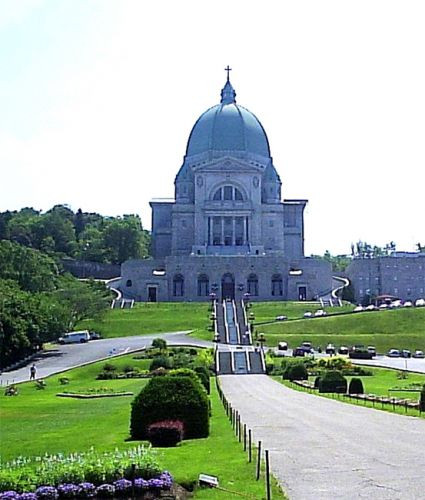 Trappen voor het Oratoire Saint-Joseph