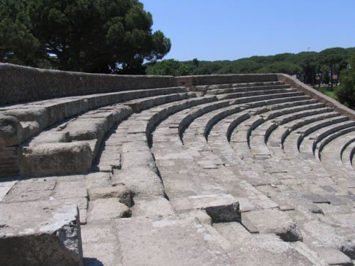 Tribunes in Ostia Antica