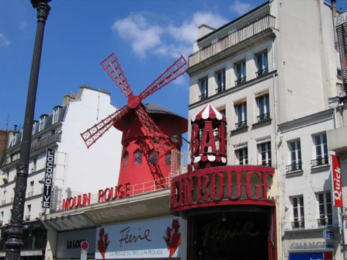 Aan de Moulin Rouge