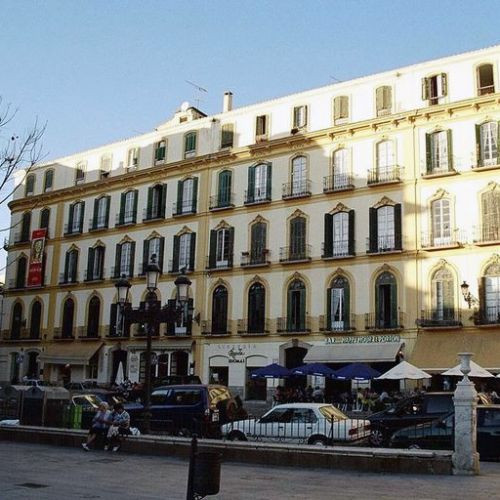 Aan het Geboortehuis Picasso