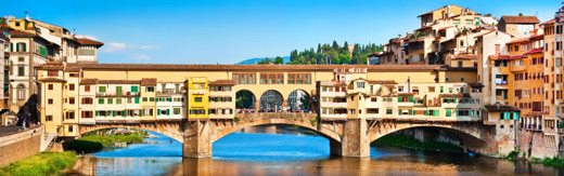 Ponte Vecchio van op de Arno