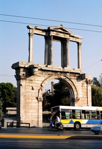 Poort van Hadrianus in Athene