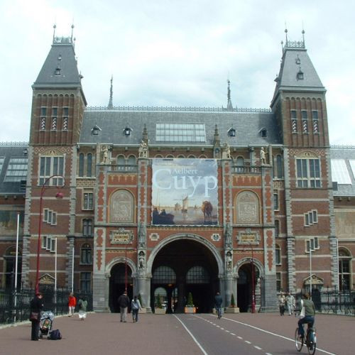 Vooraanzicht van het Rijksmuseim
