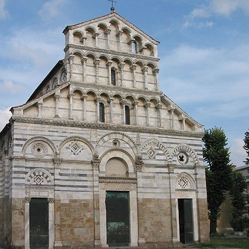 Gevel van de San Paolo a Ripa d'Arno