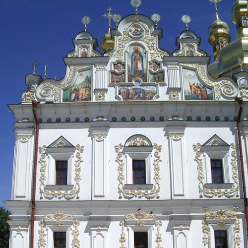 Gevel van het Holenklooster