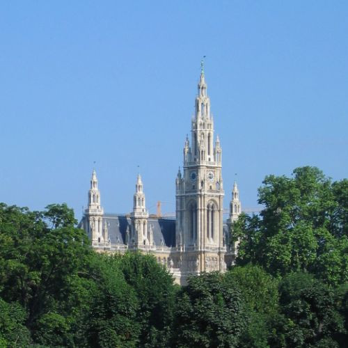 Vergezicht op het Neues Rathaus