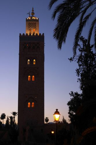 Nachtbeeld van de Koutoubia