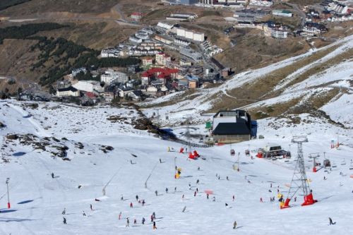 Skien op de Sierra Nevada