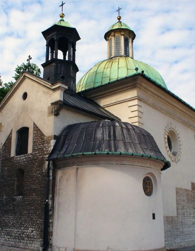 Zijkant van de Sint-Adelbertkerk