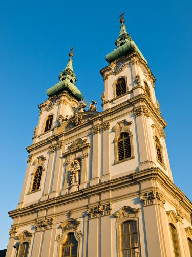 Zijaanzicht van de Sint-Annakerk