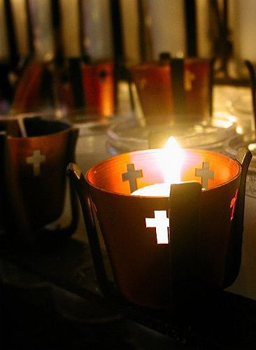 Kaarsje in de Sint-Florianuskerk