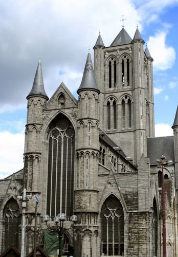 Zicht op de Sint-Niklaaskerk