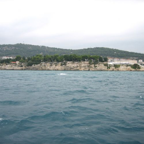 De zee bij Solta