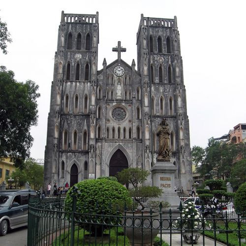 Zicht op St. Joseph’s Cathedral