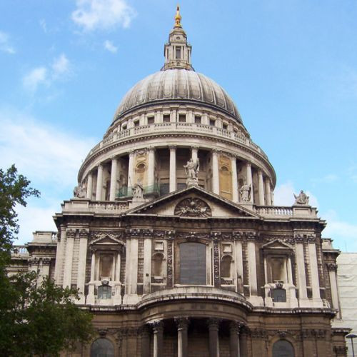 Voorkant van St. Paul's Cathedral