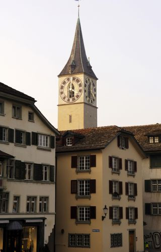 Toren van de Sint Peterskirche