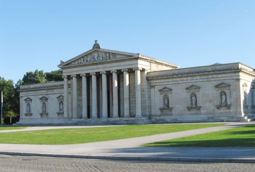 Voorgevel van de Staatliche Antikensammlung