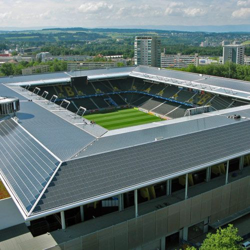 Dak op het Stade de Suisse