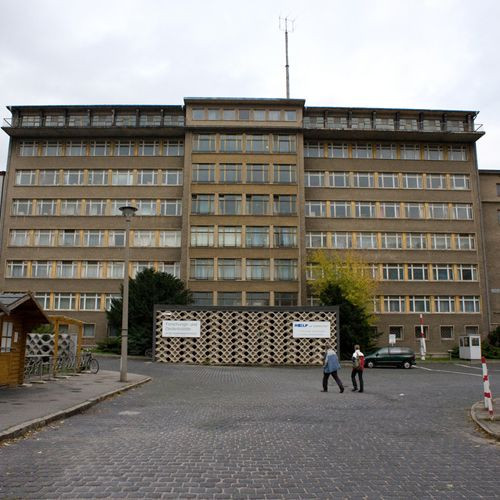 Zicht op het Stasimuseum
