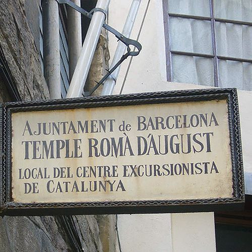 Naambord van de Tempel van Augustus