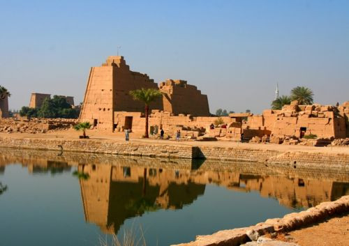 Meer aan de Tempels van Karnak