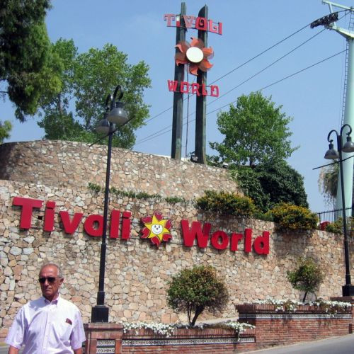 Ingang van Tivoli World