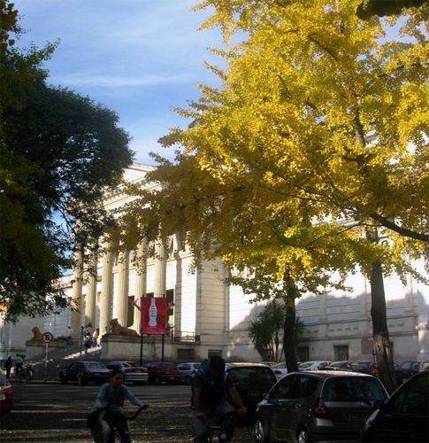 Gevel van het Museo de Ciencias Naturales