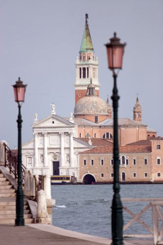 Vergezicht op de San Giorgio Maggiore-basiliek