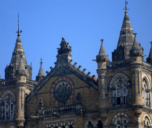 Voorkant van de Victoria Terminus