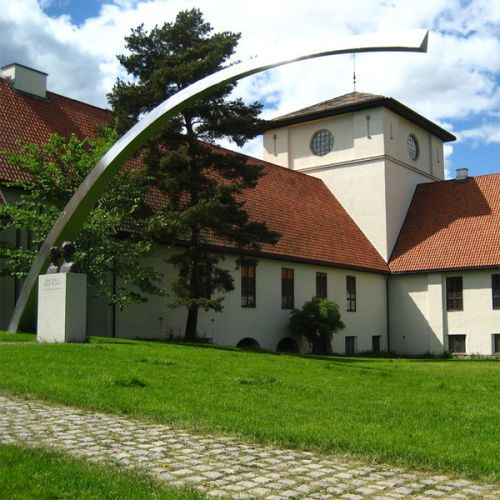Buiten aan het Vikingschipmuseum