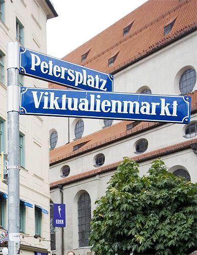 Naambord van de Viktualienmarkt