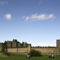 Vergezicht op Alnwick Castle