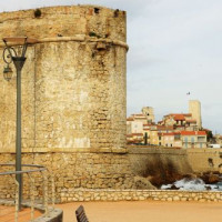 Zitbank in Antibes