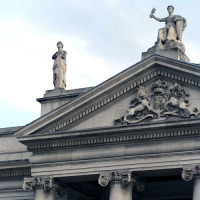 Detail van de Bank of Ireland