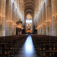 Interieur van Basilique Saint-Sernin