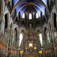 Interieur van de Basilique Notre-Dame