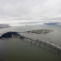 Luchtbeeld van de Oakland Bay Bridge