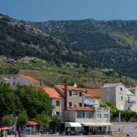 Stadje op Brac