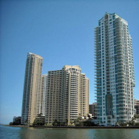 Flatgebouwen op Brickell Key