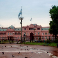 Zicht op het Casa Rosada