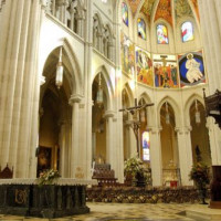 Interieur van de Catedral de la Almudena