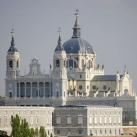 Vergezicht op de Catedral de la Almudena