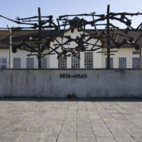 Kunstwerk aan het Concentratiekamp van Dachau