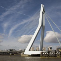 Pyloon van de Erasmusbrug