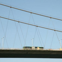 Voertuigen op de tweede Bosporusbrug